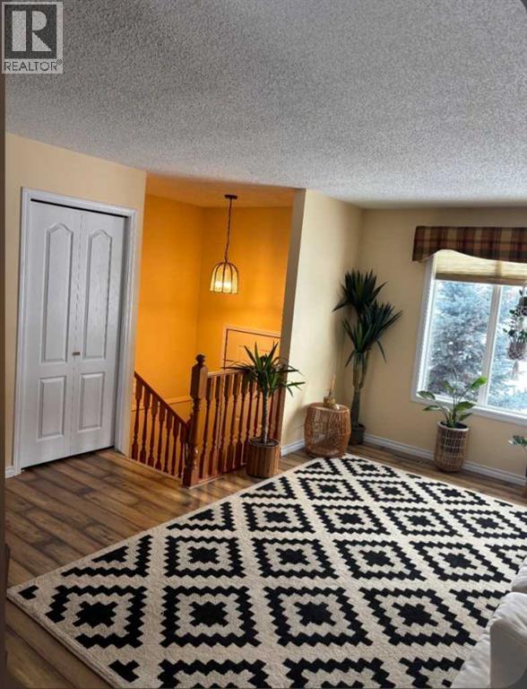 9414 81 Avenue, Grande Prairie, Alberta  T8V 5R2 - Photo 6 - A2295869