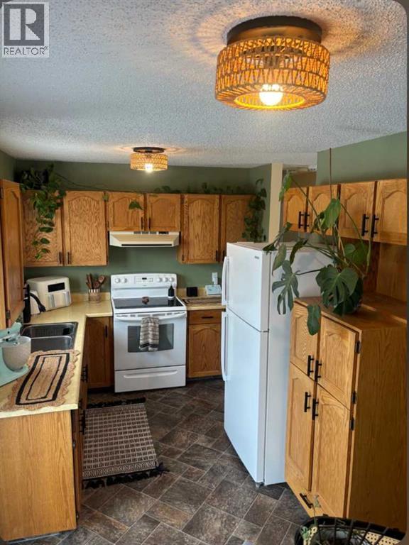 9414 81 Avenue, Grande Prairie, Alberta  T8V 5R2 - Photo 12 - A2295869