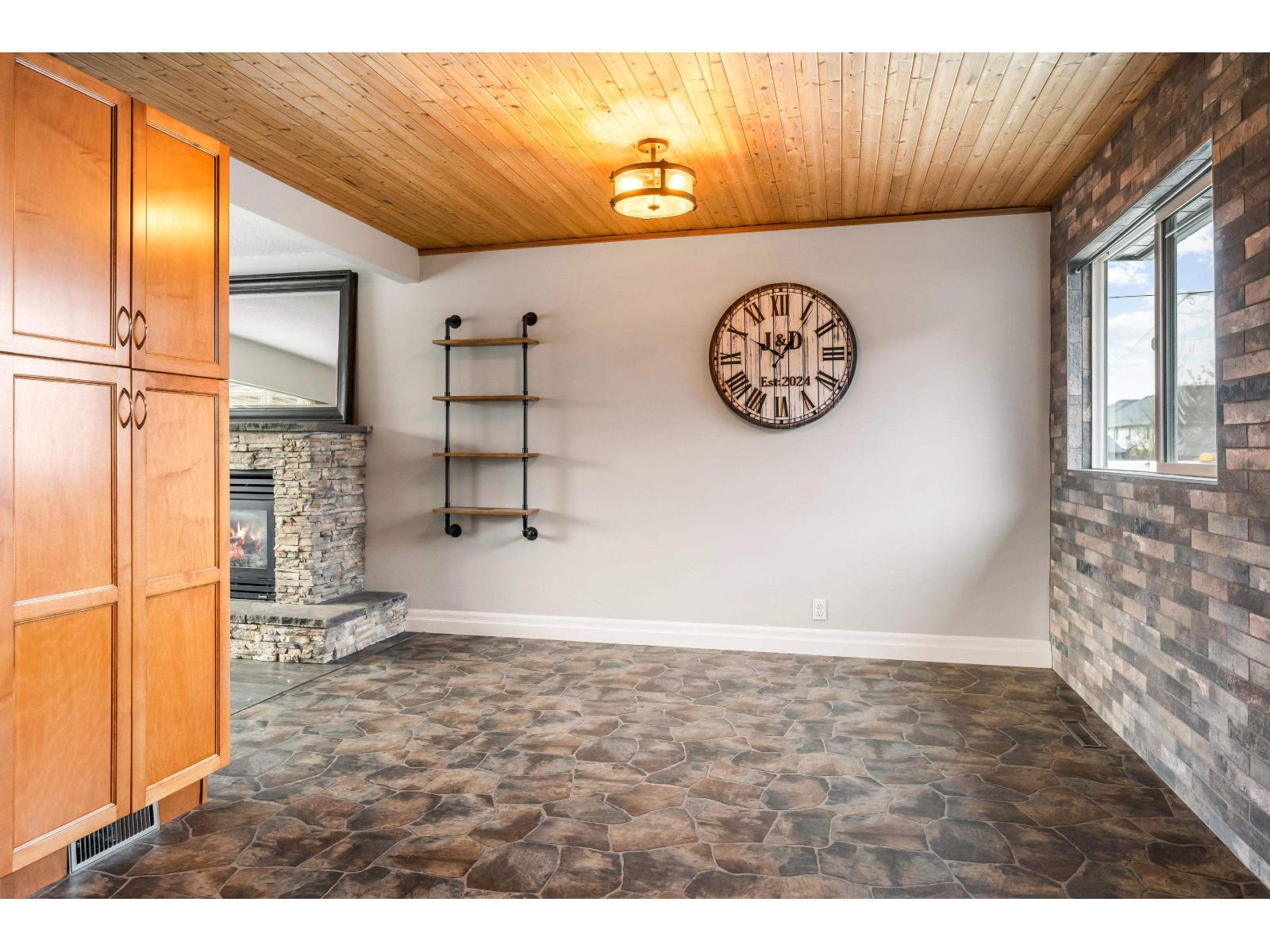 45291 Haig Drive, Sardis West Vedder, Chilliwack, British Columbia  V2R 1K3 - Photo 8 - R3105902