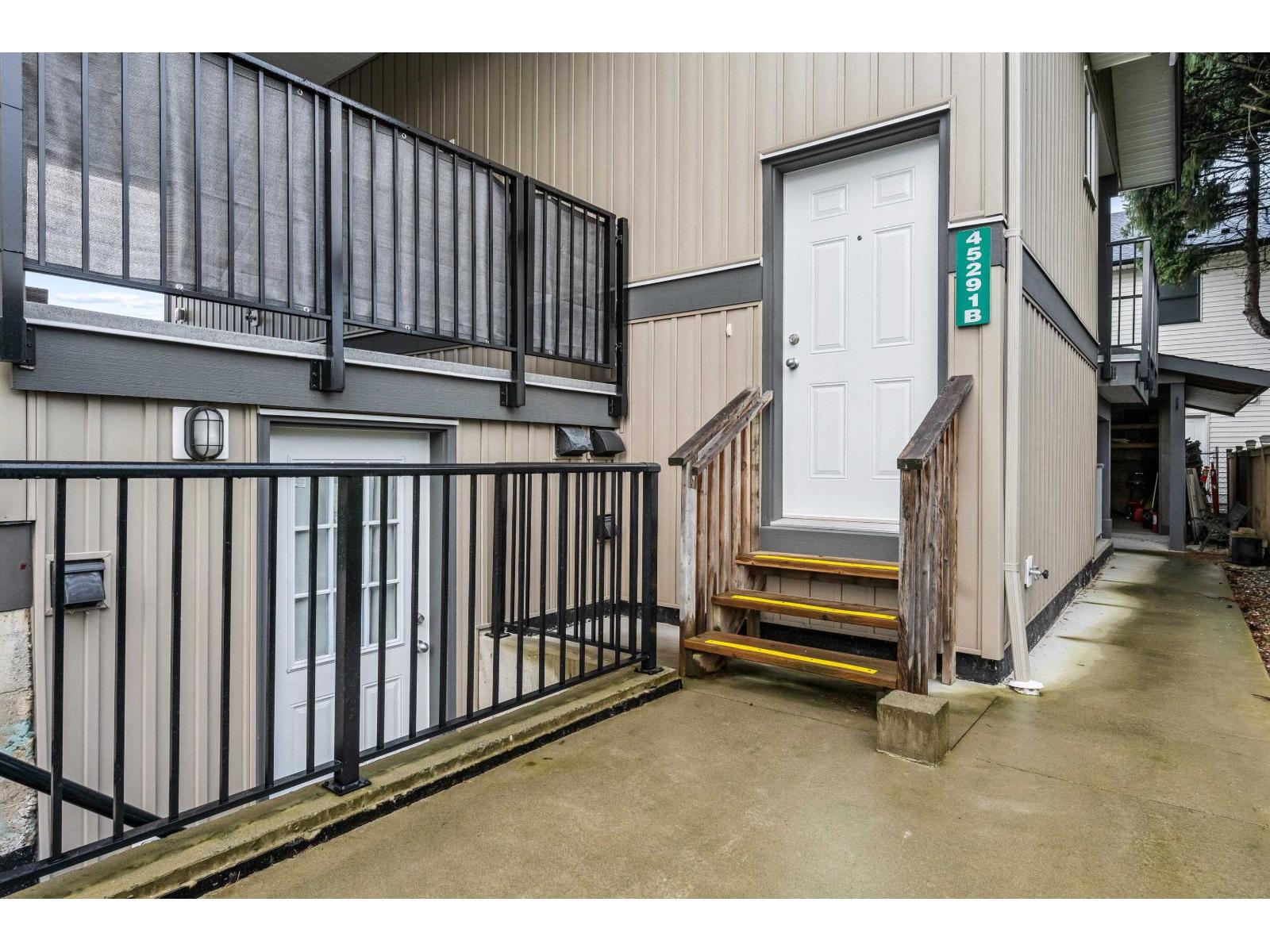 45291 Haig Drive, Sardis West Vedder, Chilliwack, British Columbia  V2R 1K3 - Photo 24 - R3105902