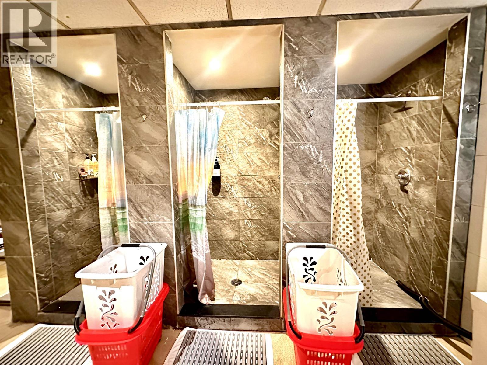 201 4640 No.3 Road, Vancouver, British Columbia  V6X 2C2 - Photo 15 - C8076600