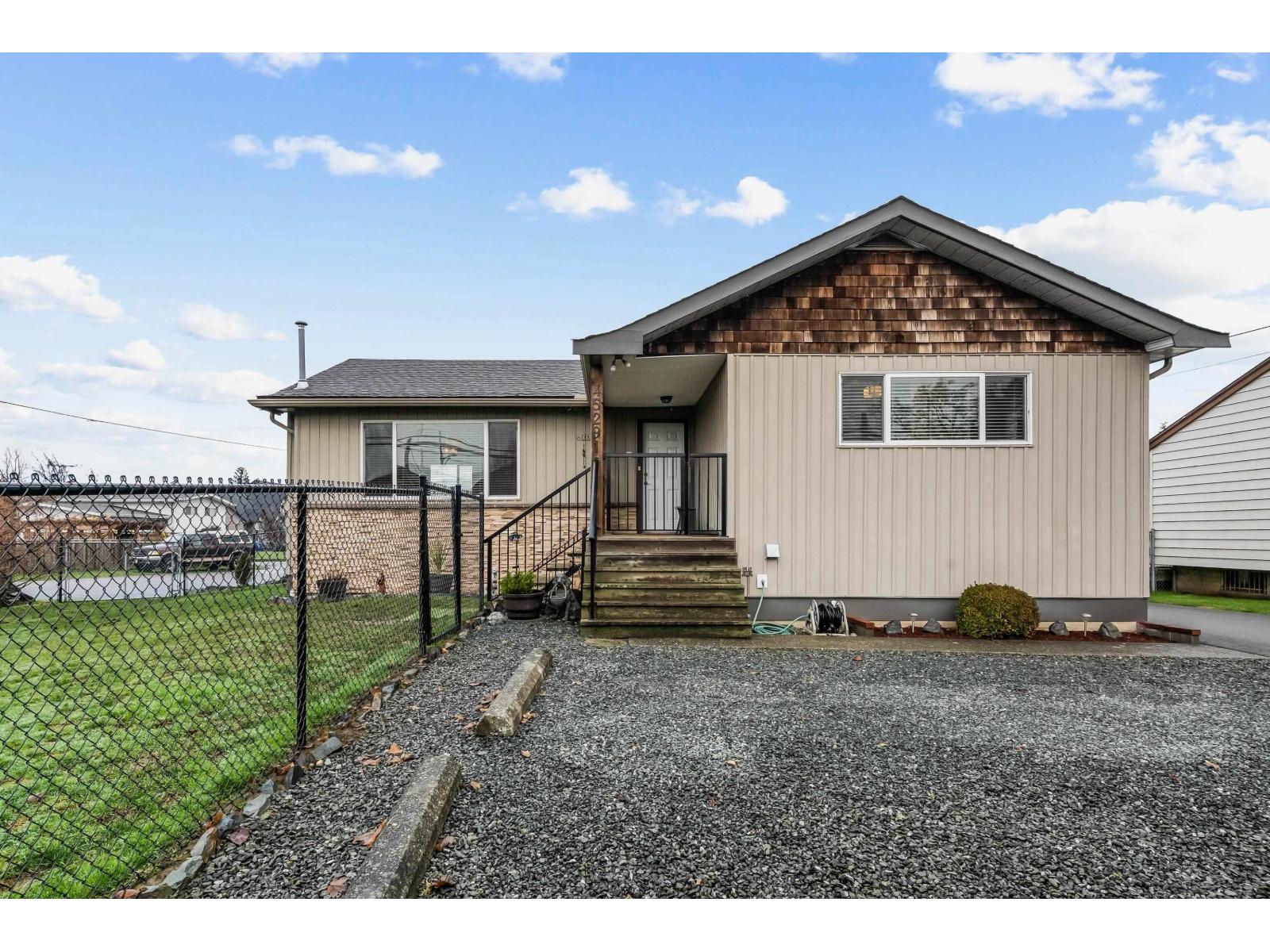 45291 Haig Drive, Sardis West Vedder, Chilliwack, British Columbia  V2R 1K3 - Photo 34 - R3105902