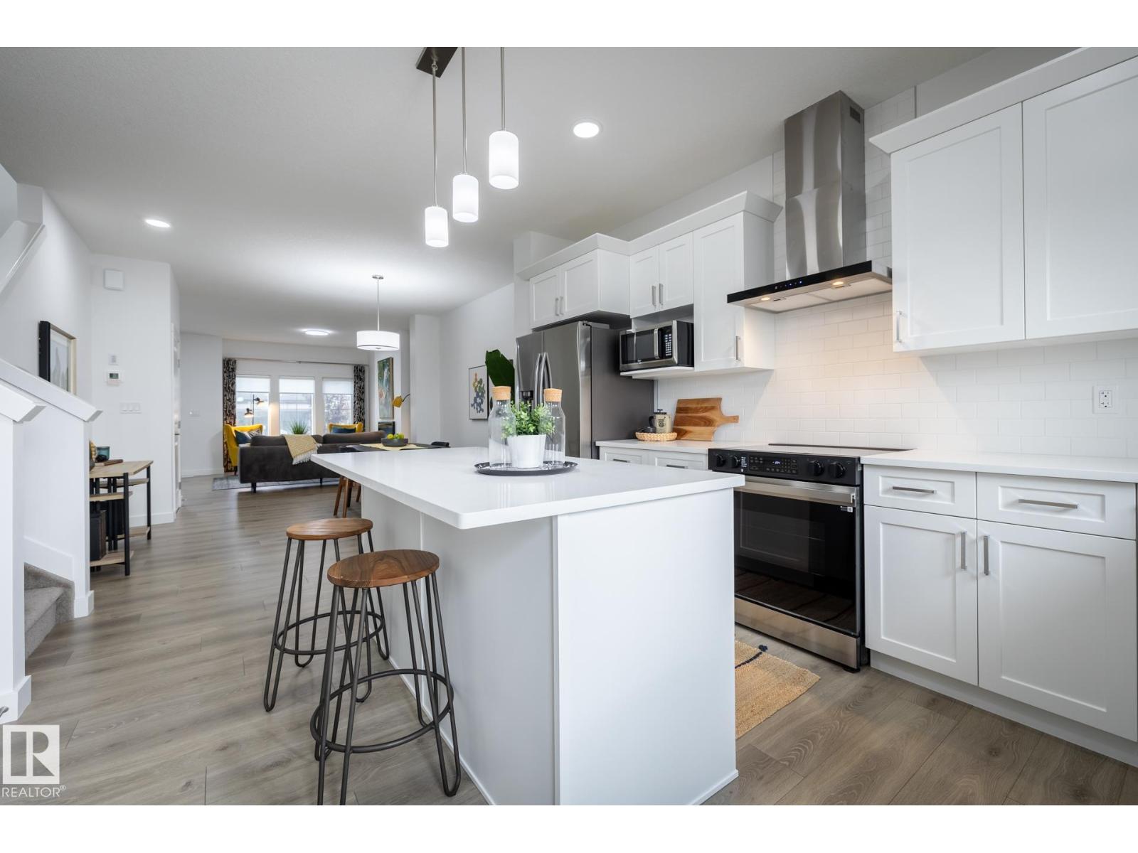 20818 15a Av Nw, Edmonton, Alberta  T6M 1K7 - Photo 8 - E4480109