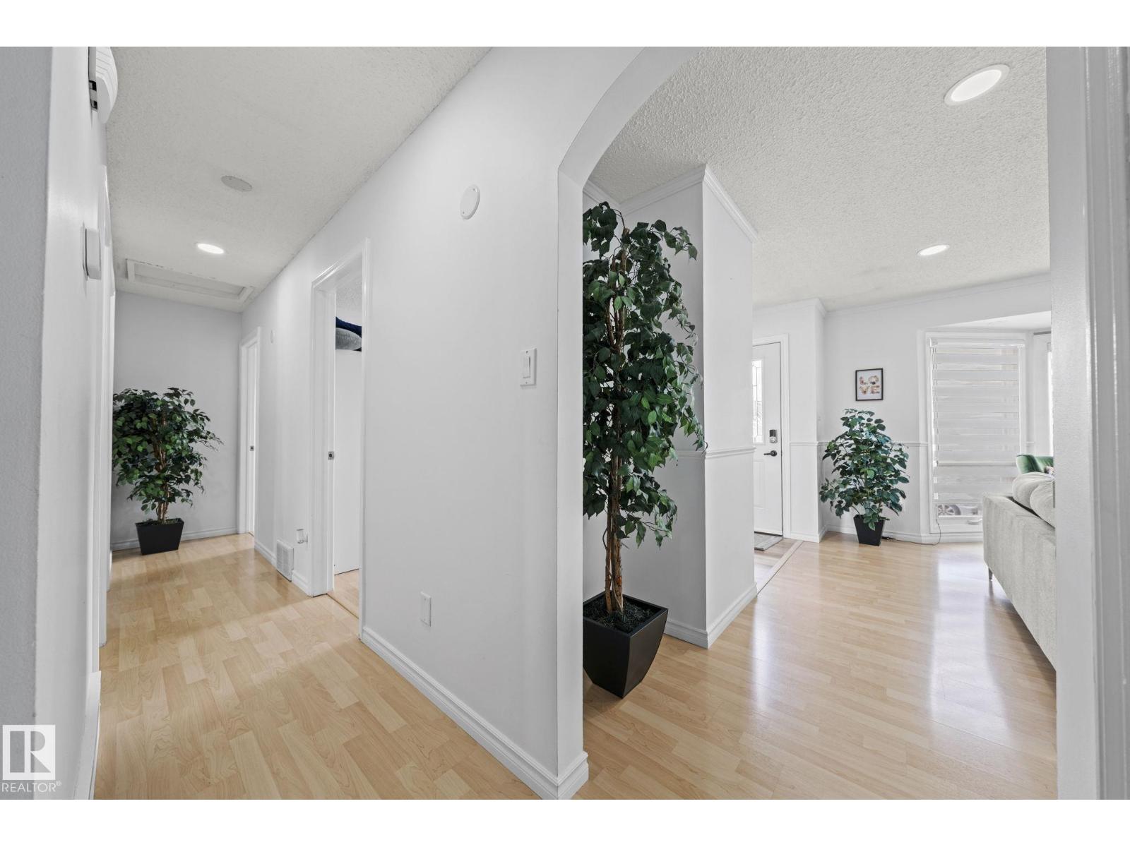 5418 17a Av Nw, Edmonton, Alberta  T6L 1L2 - Photo 15 - E4480110