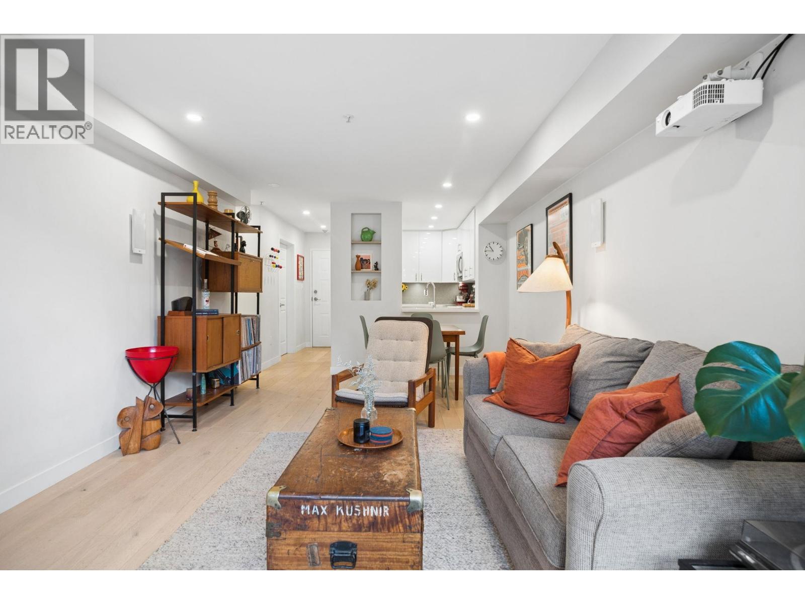 101 1099 E Broadway Street, Vancouver, British Columbia  V5T 1Y5 - Photo 7 - R3105754