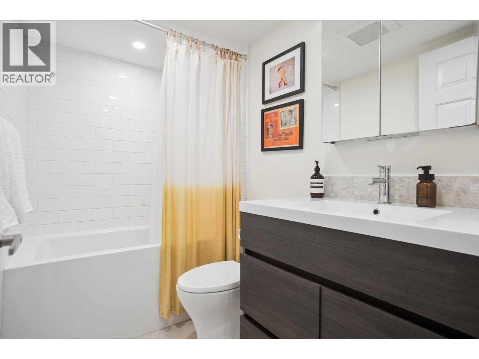 101 1099 E Broadway Street, Vancouver, British Columbia  V5T 1Y5 - Photo 18 - R3105754