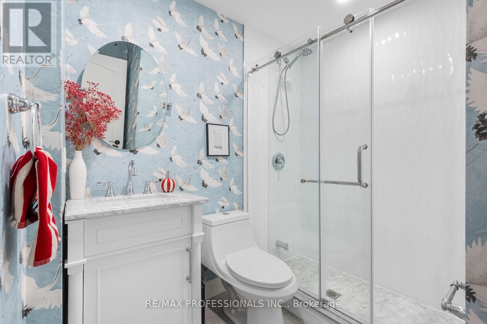 5 Birgitta Crescent, Toronto, Ontario  M9C 3W1 - Photo 28 - W12946952