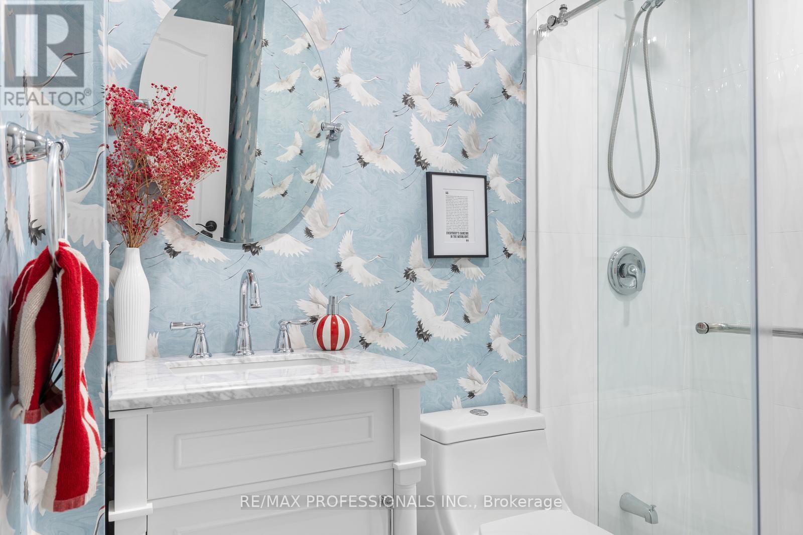 5 Birgitta Crescent, Toronto, Ontario  M9C 3W1 - Photo 29 - W12946952