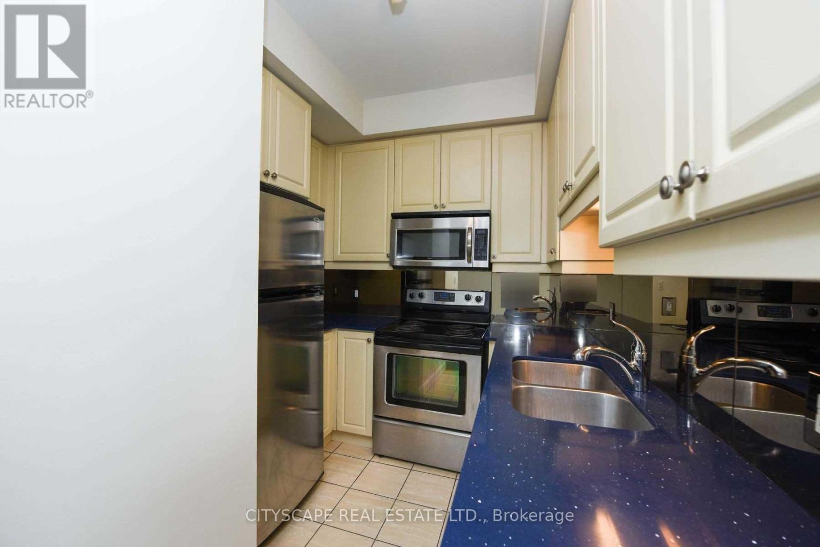 401 - 60 Absolute Avenue, Mississauga, Ontario  L4Z 0A9 - Photo 12 - W12946962