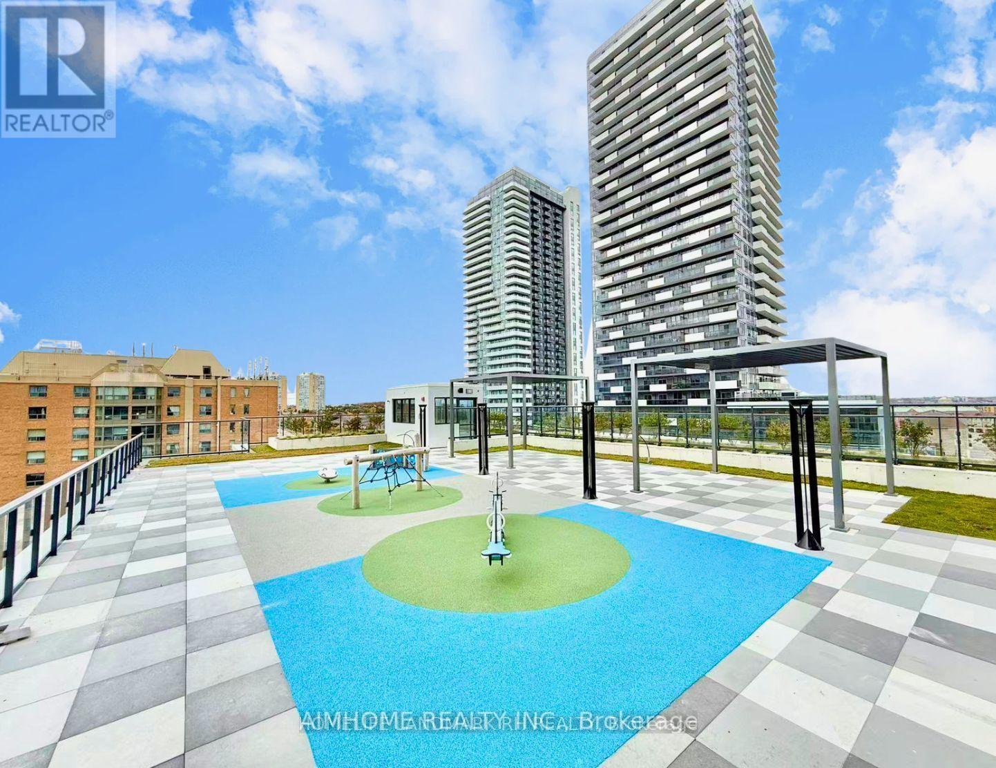 2904 - 15 Watergarden Drive, Mississauga, Ontario  L5R 0H4 - Photo 6 - W12946994