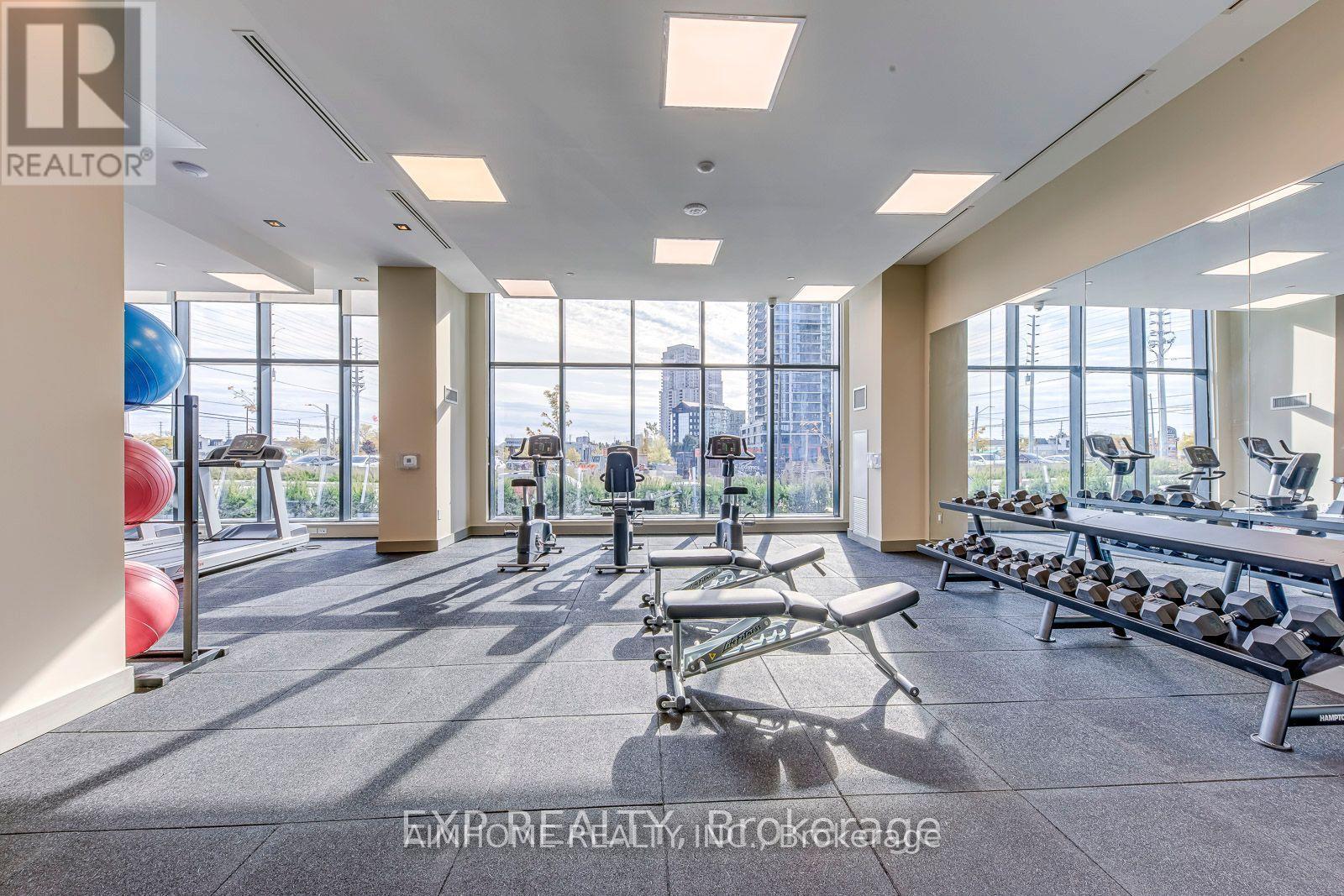 2904 - 15 Watergarden Drive, Mississauga, Ontario  L5R 0H4 - Photo 8 - W12946994