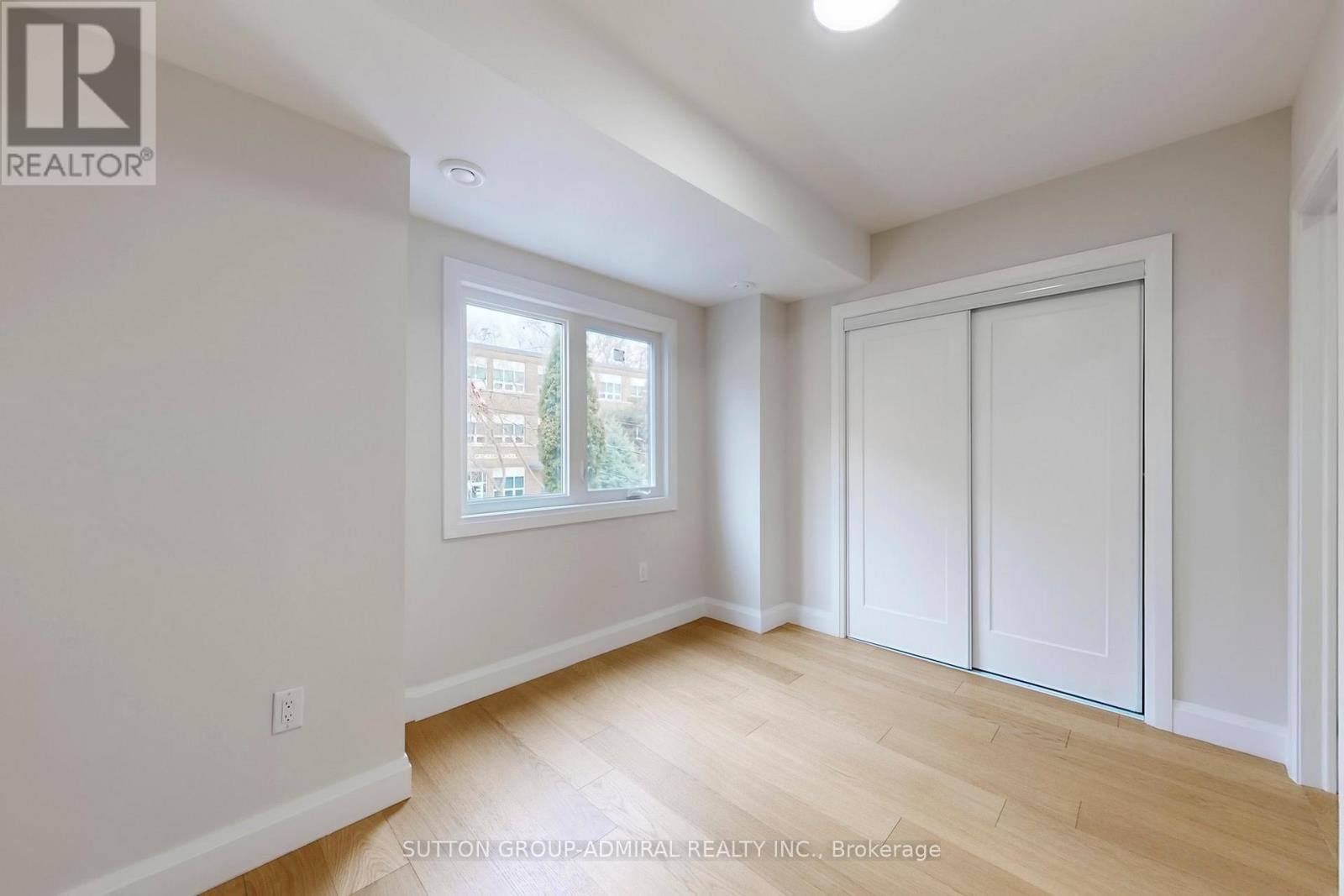 109 Fermanagh Avenue, Toronto, Ontario  M6R 1M1 - Photo 18 - W12946998