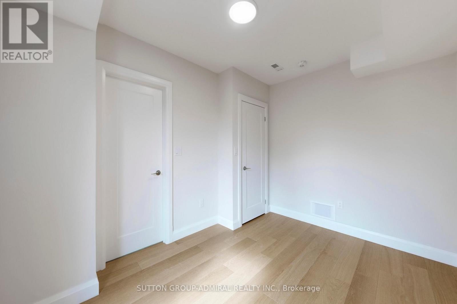 109 Fermanagh Avenue, Toronto, Ontario  M6R 1M1 - Photo 25 - W12946998