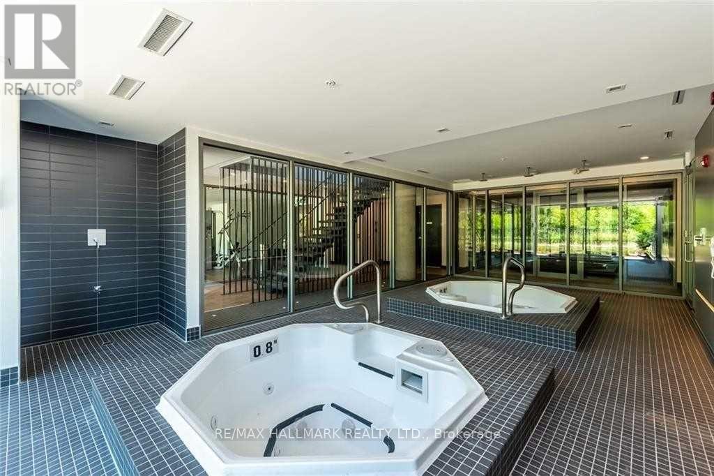 B616 - 5240 Dundas Street, Burlington, Ontario  L7R 3X4 - Photo 13 - W12947006