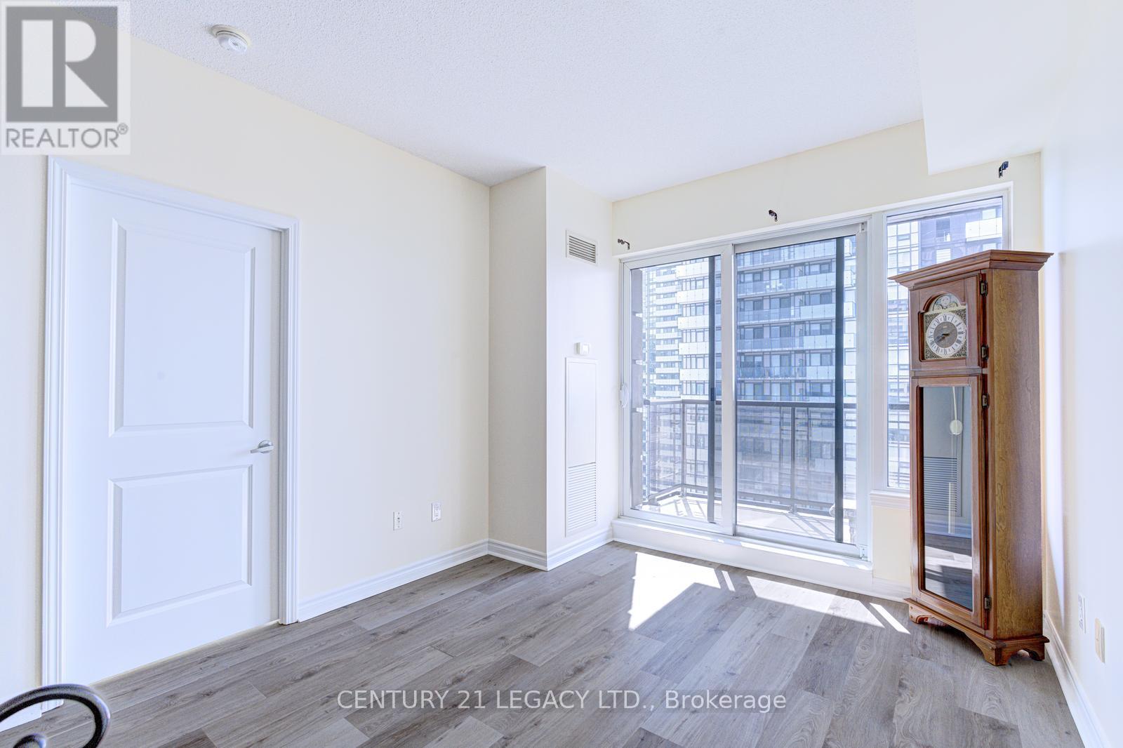 2909 - 385 Prince Of Wales Drive, Mississauga, Ontario  L5B 0C6 - Photo 18 - W12947044