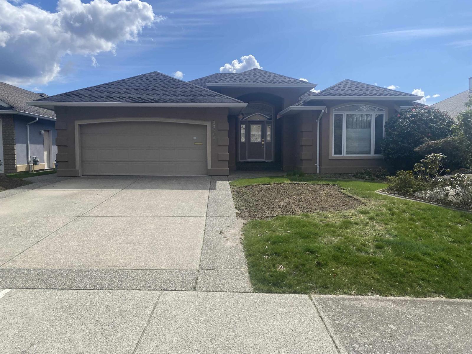 33508 12th Avenue, Mission, British Columbia  V2V 5Z6 - Photo 1 - R3105494