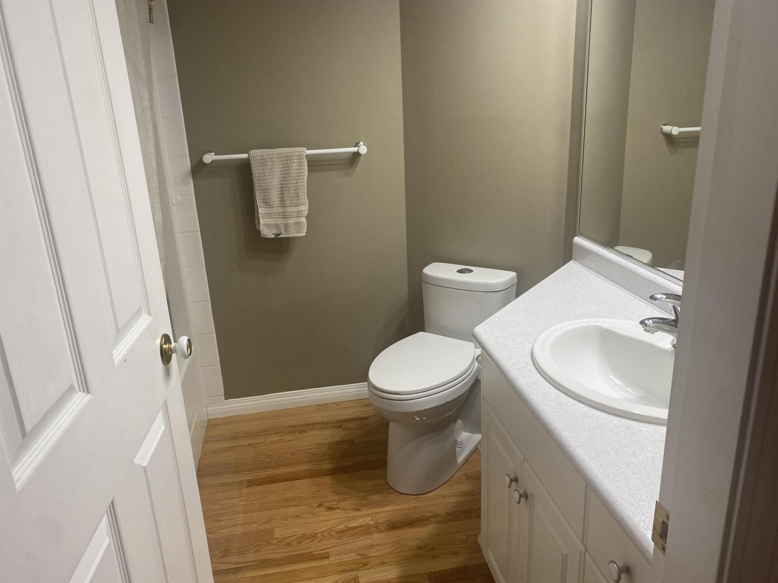 33508 12th Avenue, Mission, British Columbia  V2V 5Z6 - Photo 10 - R3105494