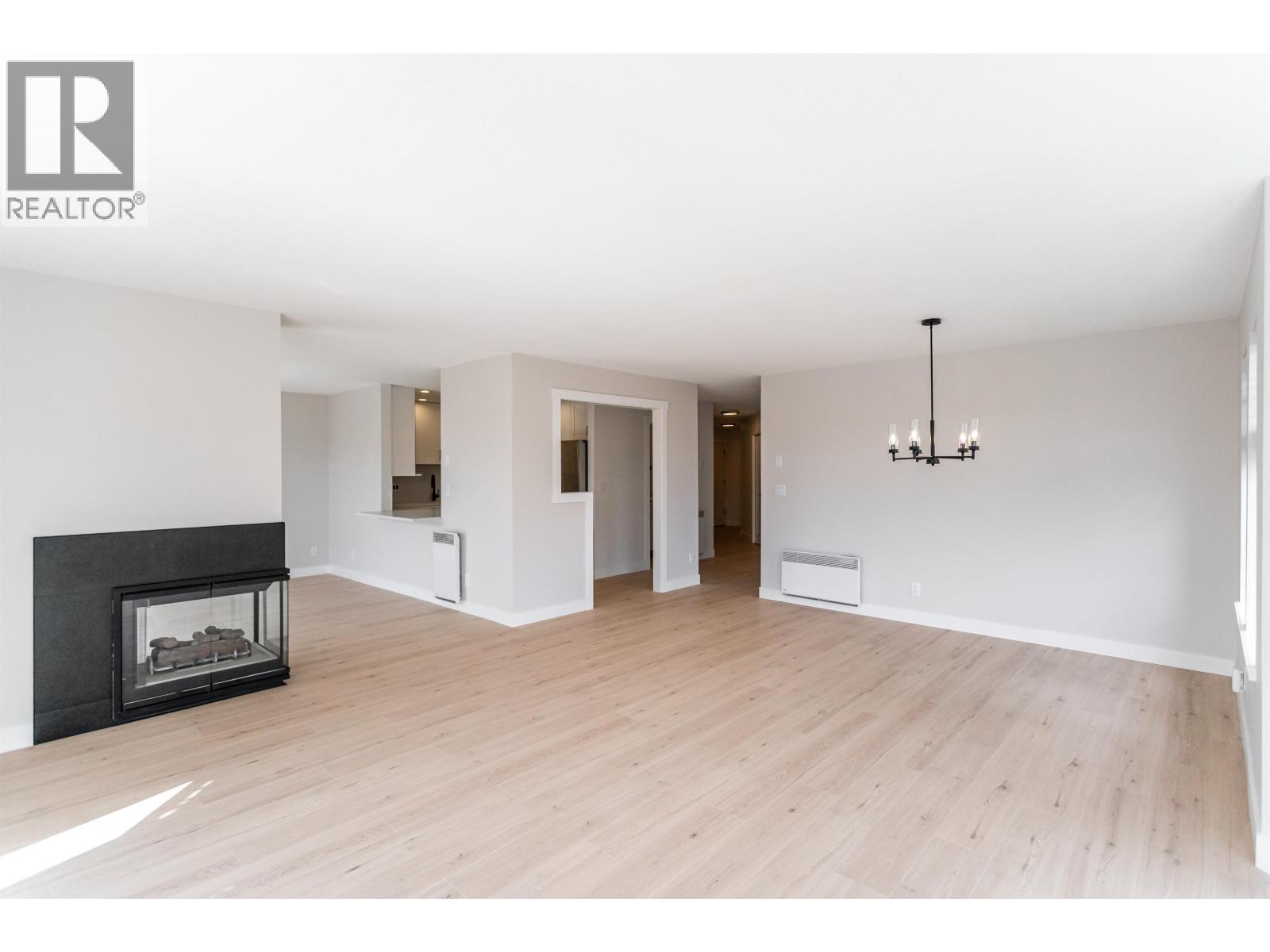 203 22611 116 Avenue, Maple Ridge, British Columbia  V2X 0W7 - Photo 11 - R3105225