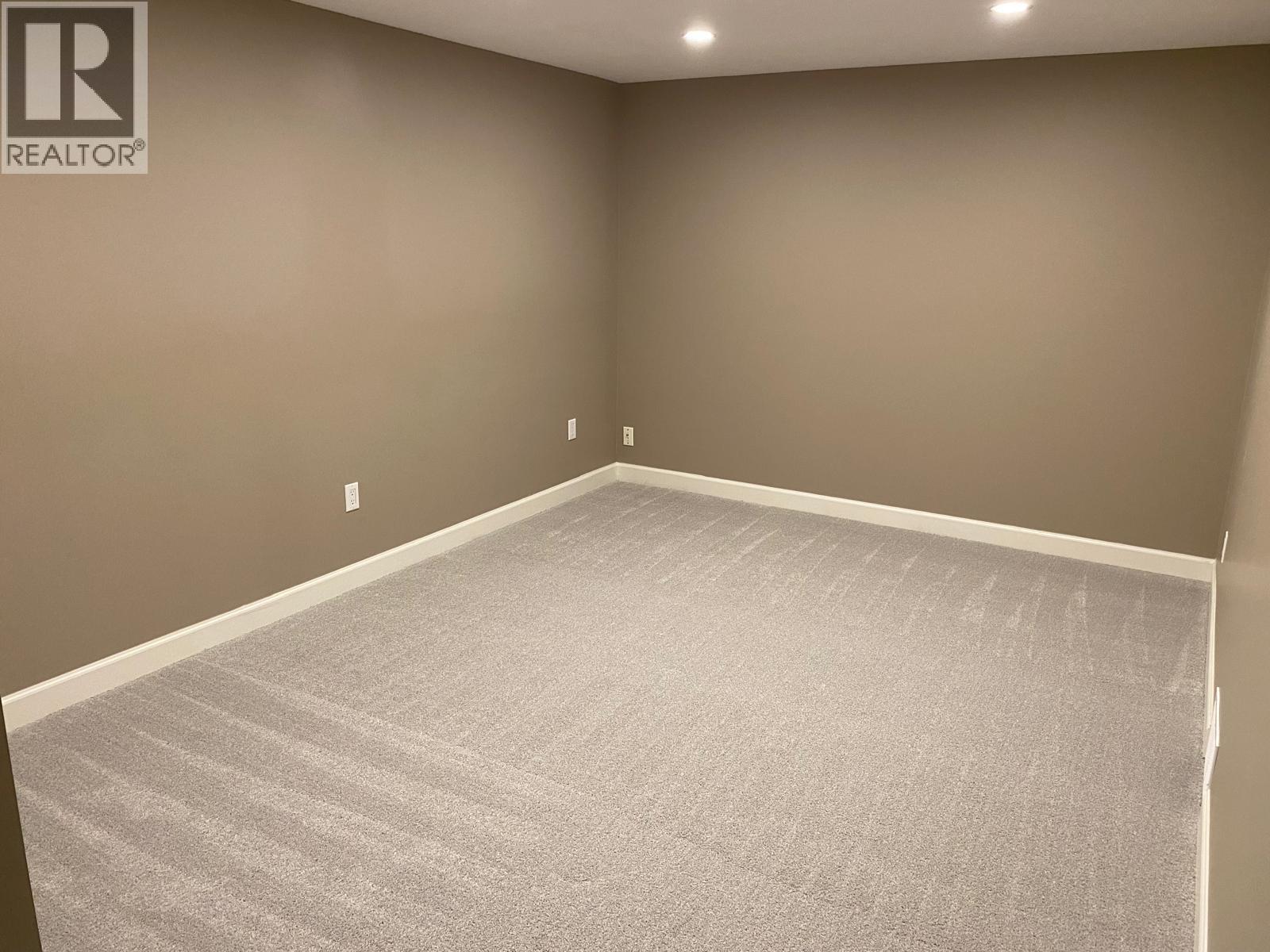 1209 Crest Court, Coquitlam, British Columbia  V3J 5M1 - Photo 11 - R3105673