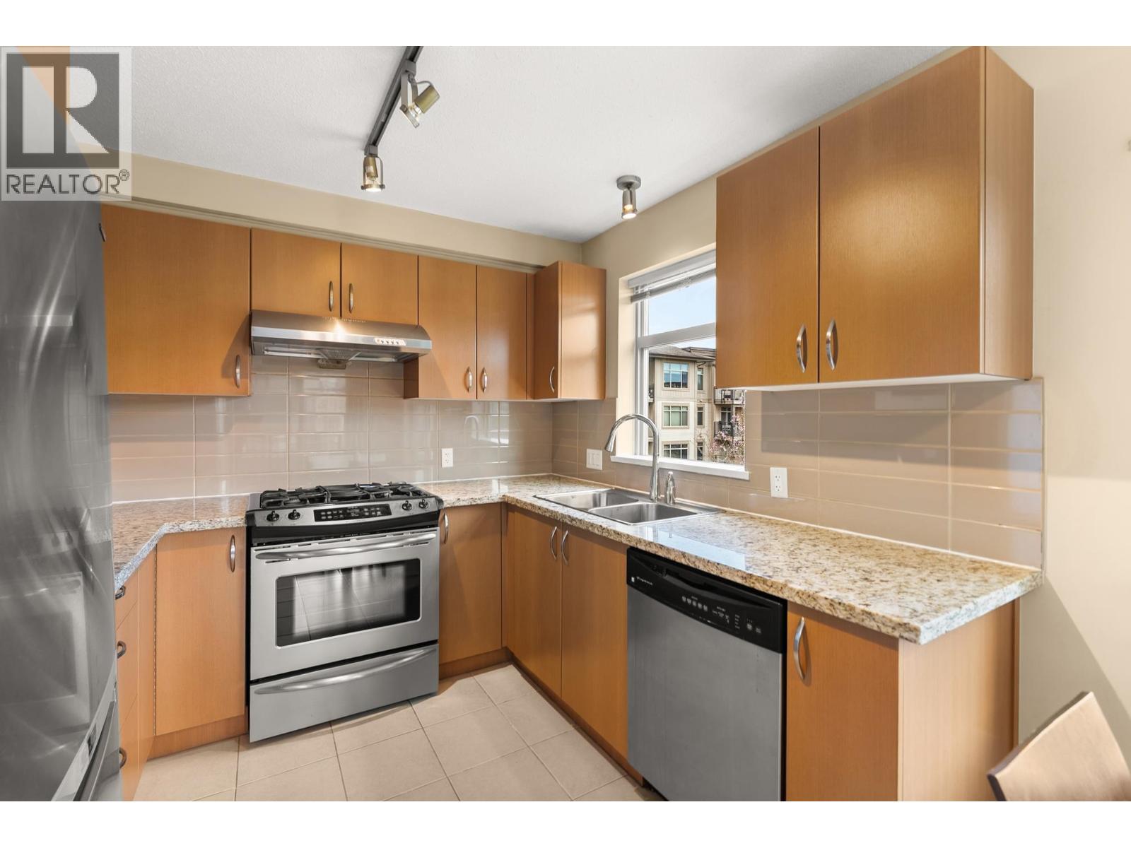 310 9288 Odlin Road, Richmond, British Columbia  V6X 0C3 - Photo 5 - R3105283