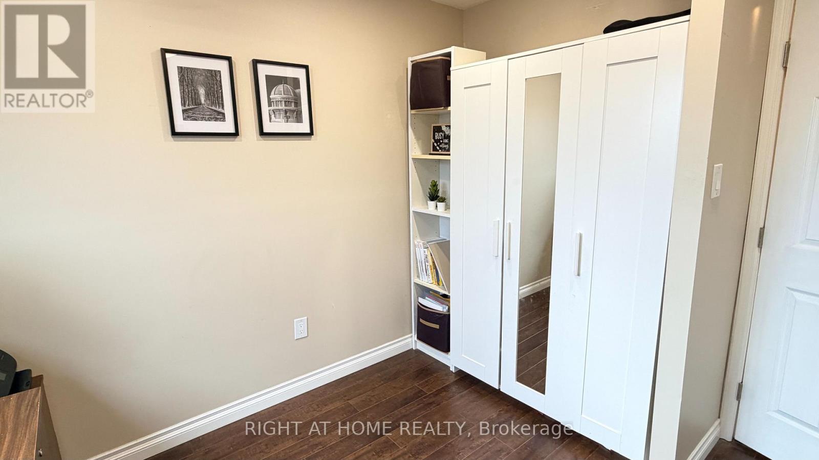 43 - 11 Harrisford Street, Hamilton, Ontario  L8K 6L7 - Photo 25 - X12946914