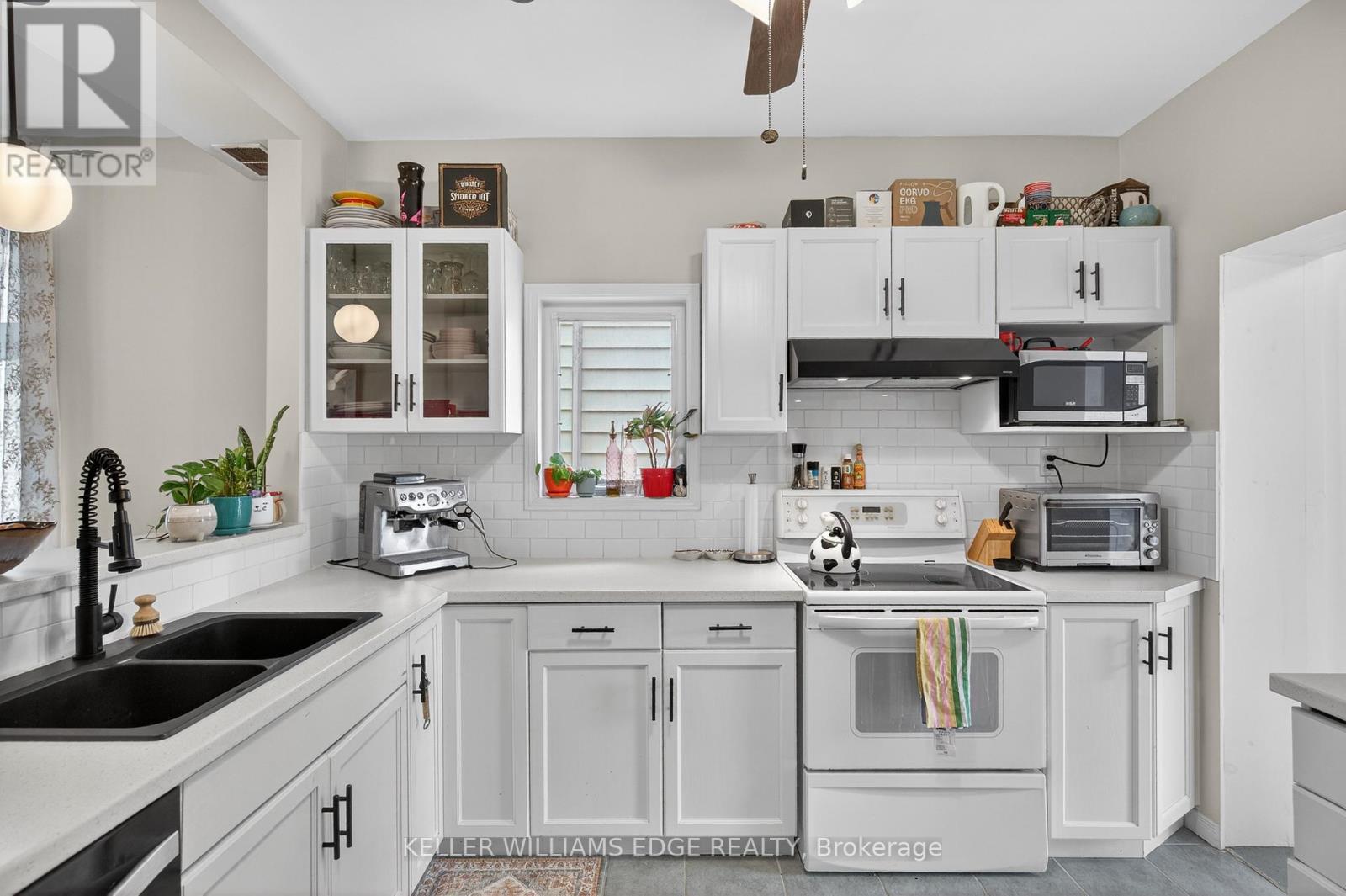 209 Glendale Avenue N, Hamilton, Ontario  L8L 7K2 - Photo 12 - X12946936