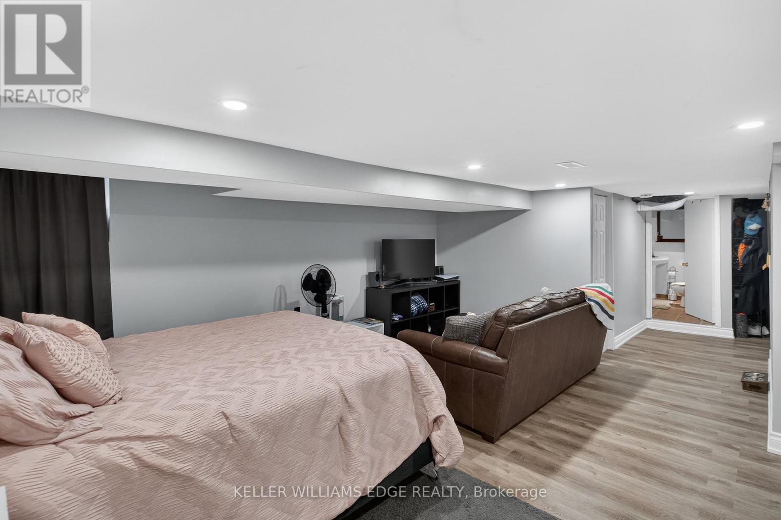 209 Glendale Avenue N, Hamilton, Ontario  L8L 7K2 - Photo 28 - X12946936