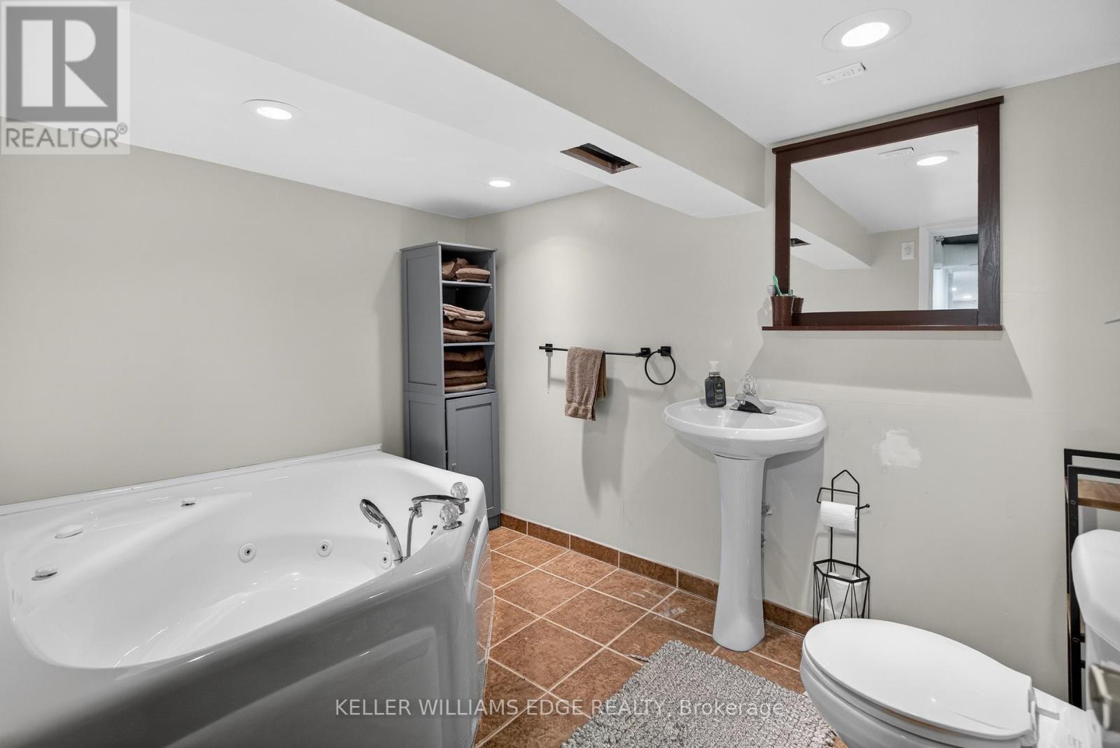 209 Glendale Avenue N, Hamilton, Ontario  L8L 7K2 - Photo 30 - X12946936