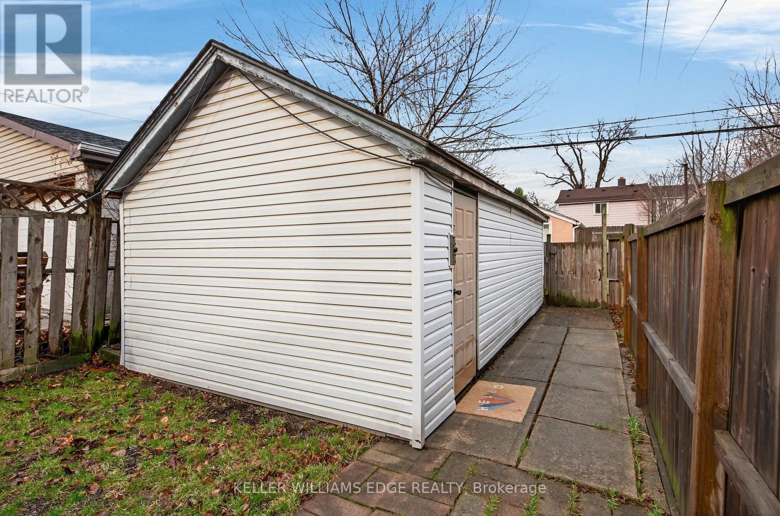 209 Glendale Avenue N, Hamilton, Ontario  L8L 7K2 - Photo 35 - X12946936