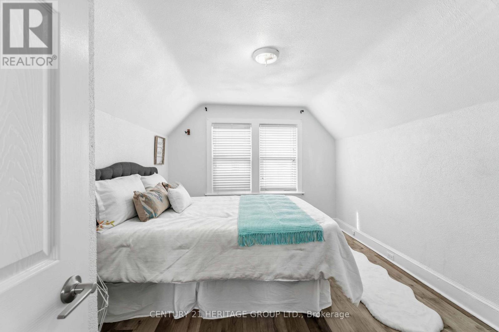 103 Edinburgh Avenue, Hamilton, Ontario  L8H 2C6 - Photo 21 - X12946944