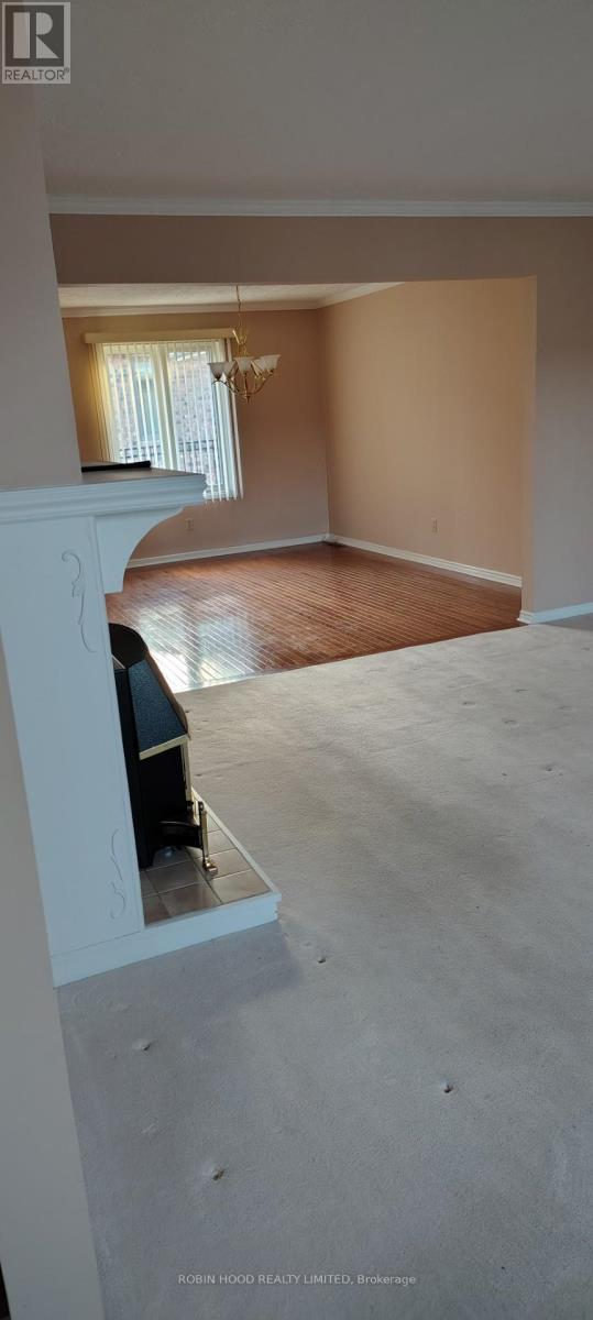 Unit 11 - 21 Earl Drive, Chatham-Kent, Ontario  N7M 6E6 - Photo 3 - X12946986