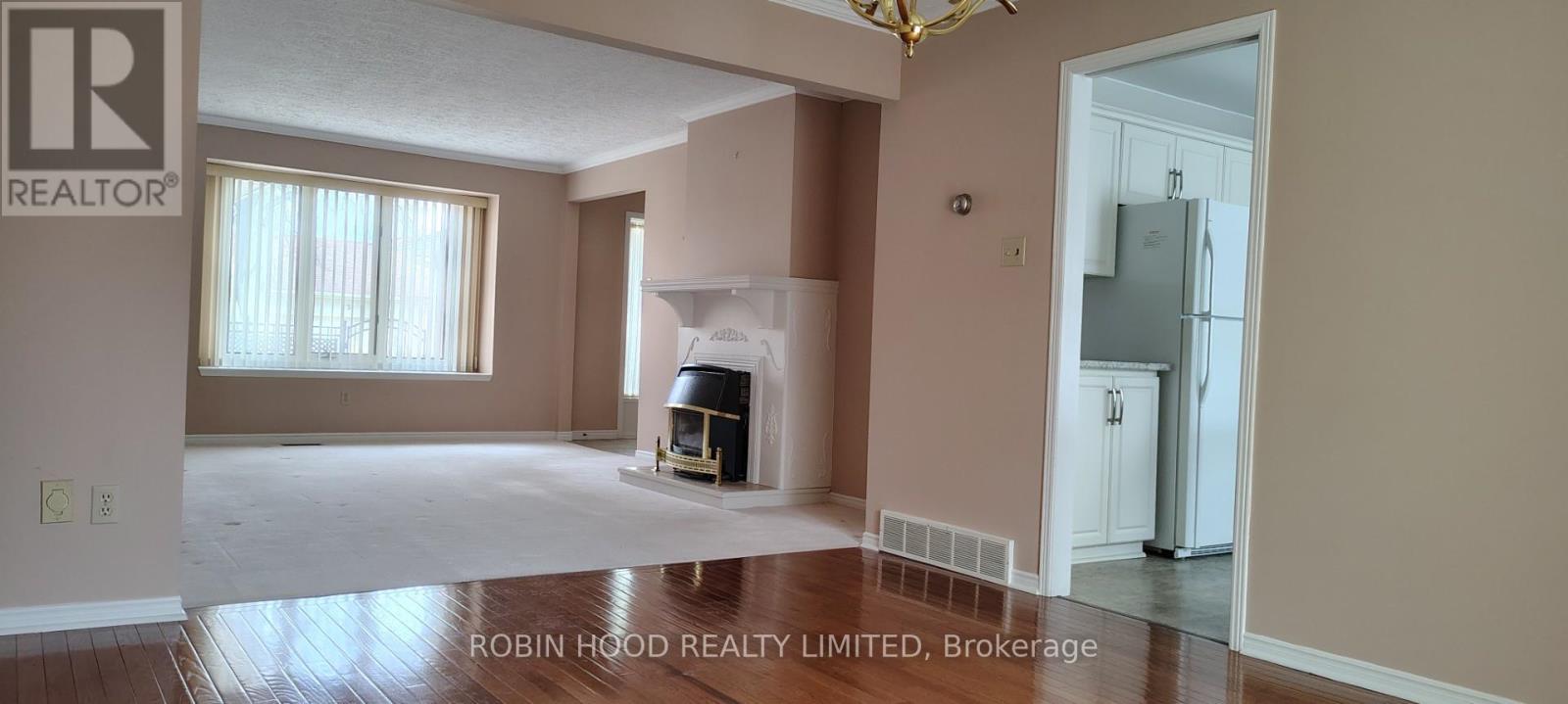 Unit 11 - 21 Earl Drive, Chatham-Kent, Ontario  N7M 6E6 - Photo 4 - X12946986