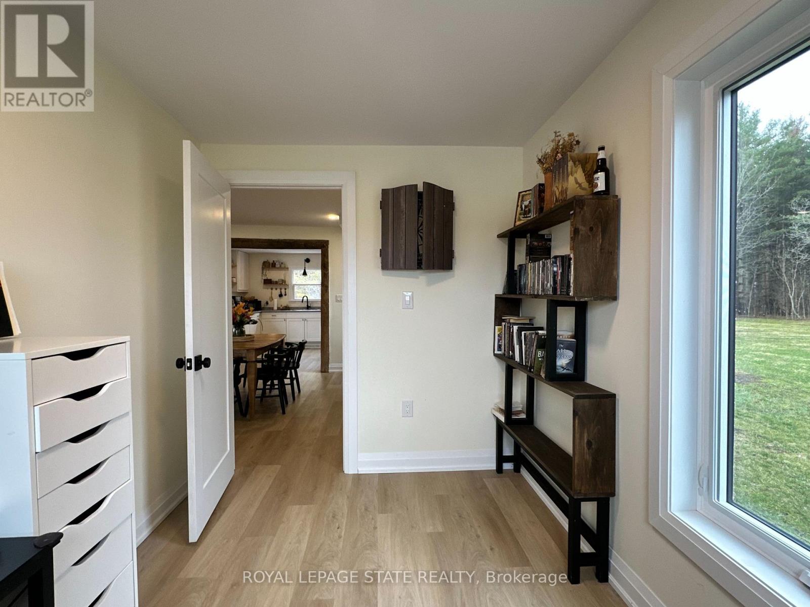 203 Hendershot Avenue, Haldimand, Ontario  N1A 3B4 - Photo 16 - X12946996