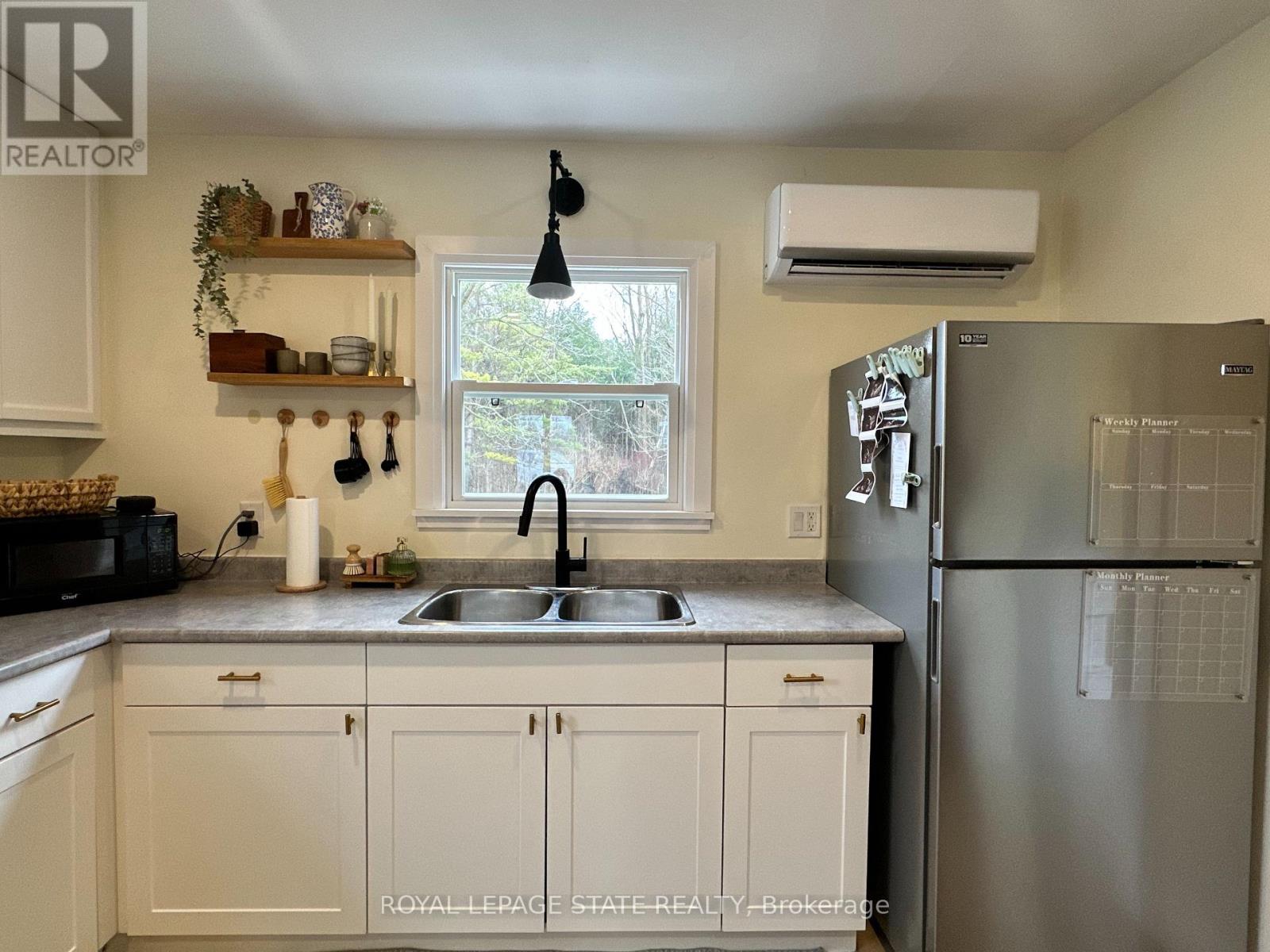 203 Hendershot Avenue, Haldimand, Ontario  N1A 3B4 - Photo 20 - X12946996