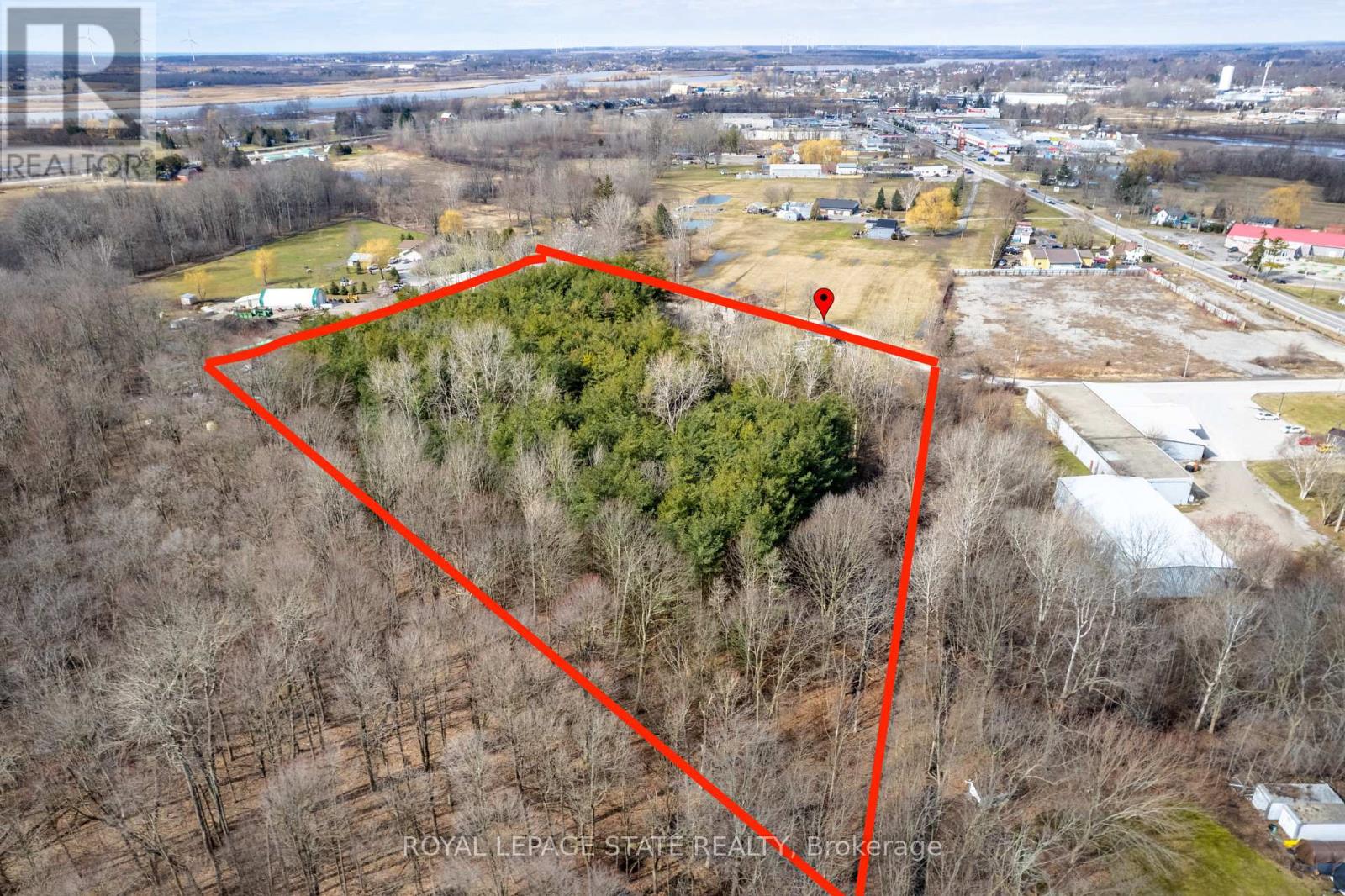 203 Hendershot Avenue, Haldimand, Ontario  N1A 3B4 - Photo 3 - X12946996