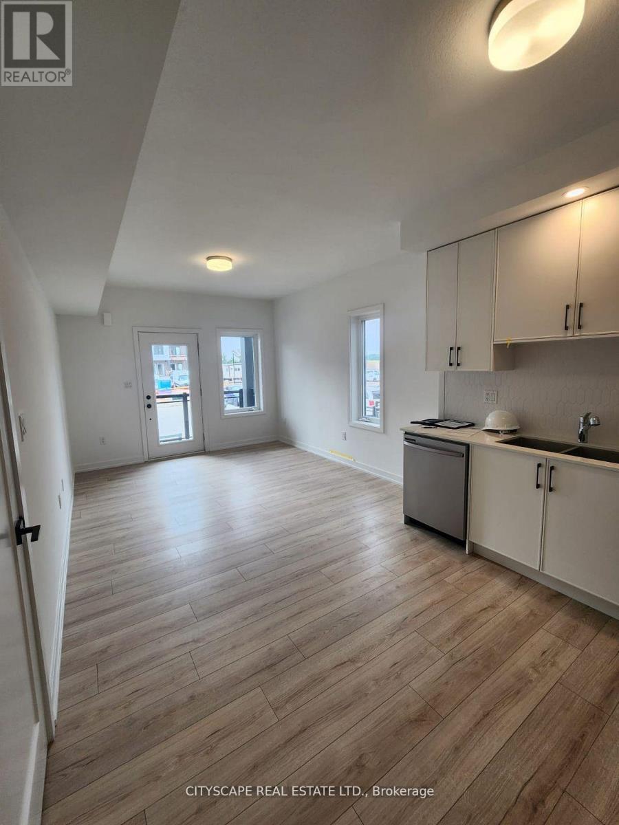 70 - 940 St David Street N, Centre Wellington, Ontario  N1M 2W3 - Photo 5 - X12947010