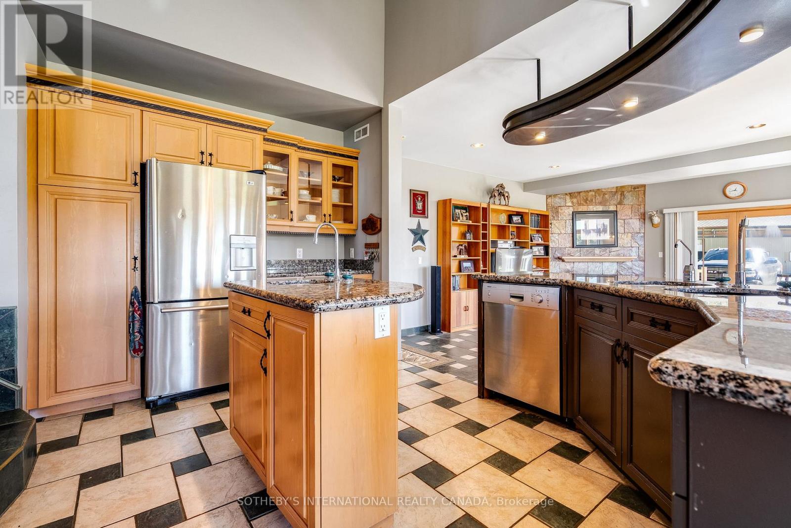 4965 4th Concession, Amherstburg, Ontario  N0R 1G0 - Photo 6 - X12947056