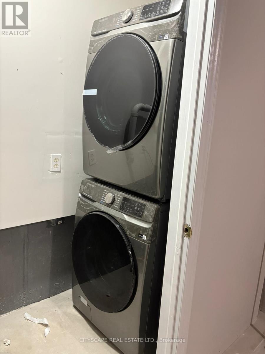 Bsmt - 6121 Maplegate Circle, Mississauga, Ontario  L5N 7B1 - Photo 8 - W12943990