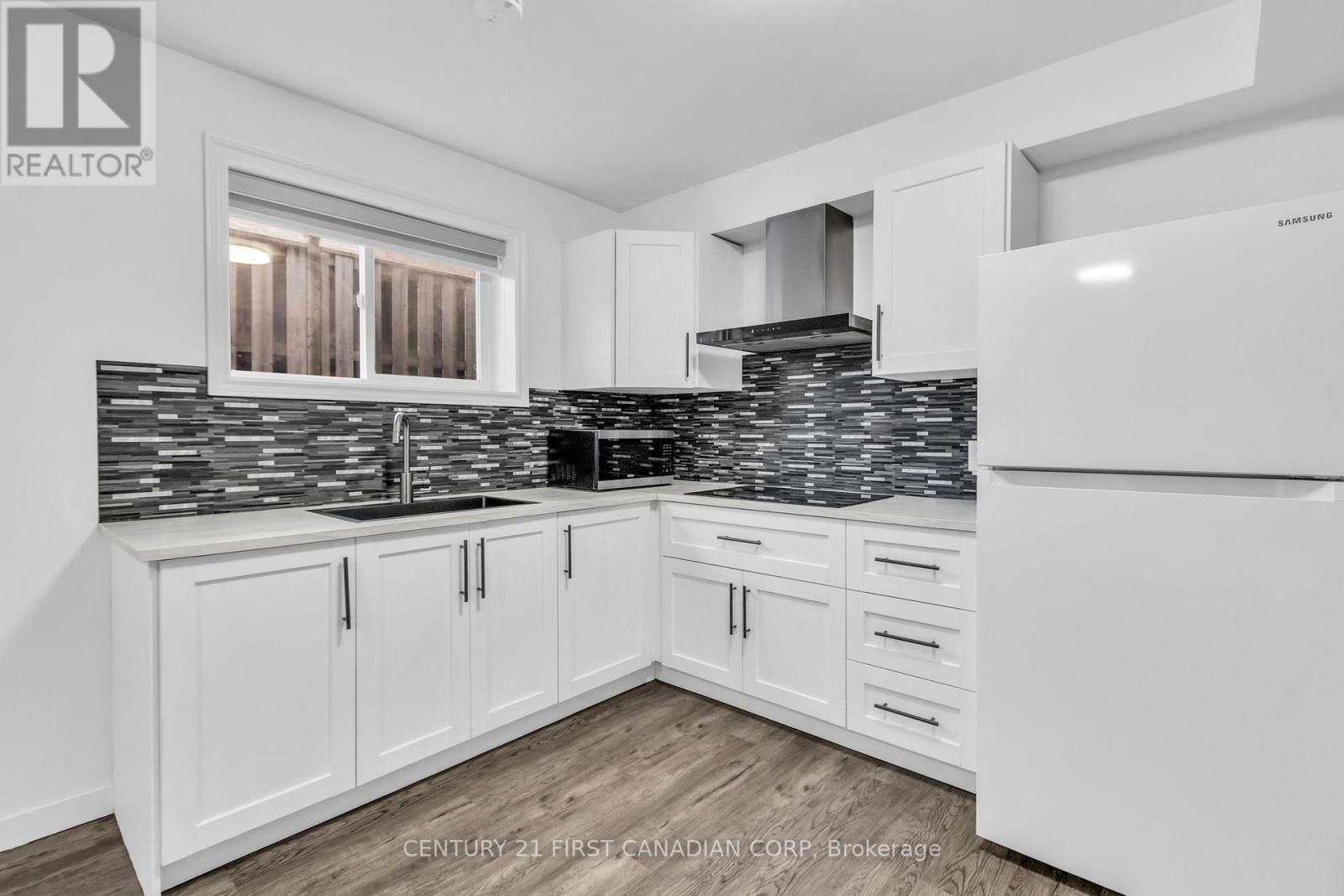 132 Jensen Road, London East, Ontario  N5V 4X6 - Photo 11 - X12944540