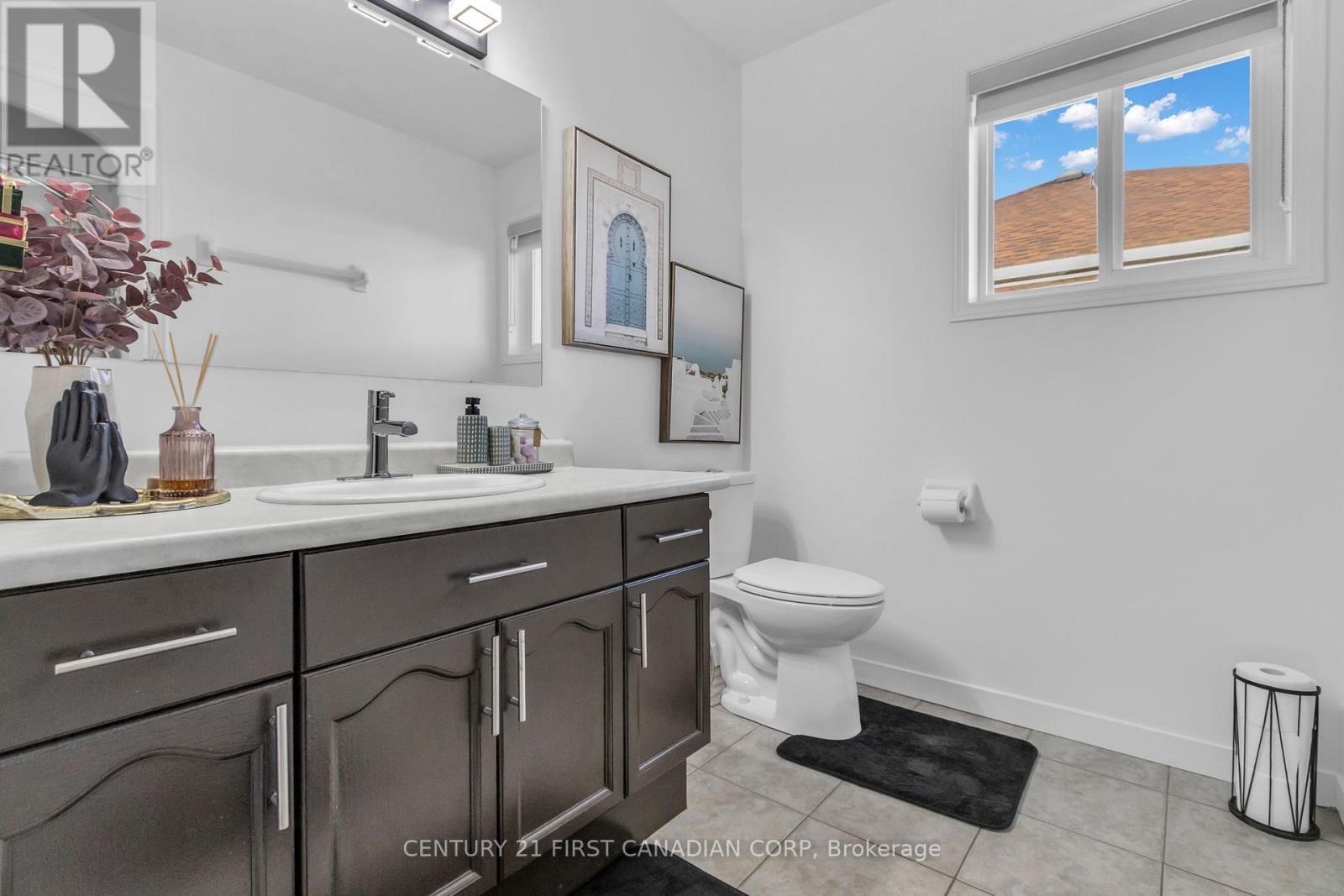 132 Jensen Road, London East, Ontario  N5V 4X6 - Photo 19 - X12944540