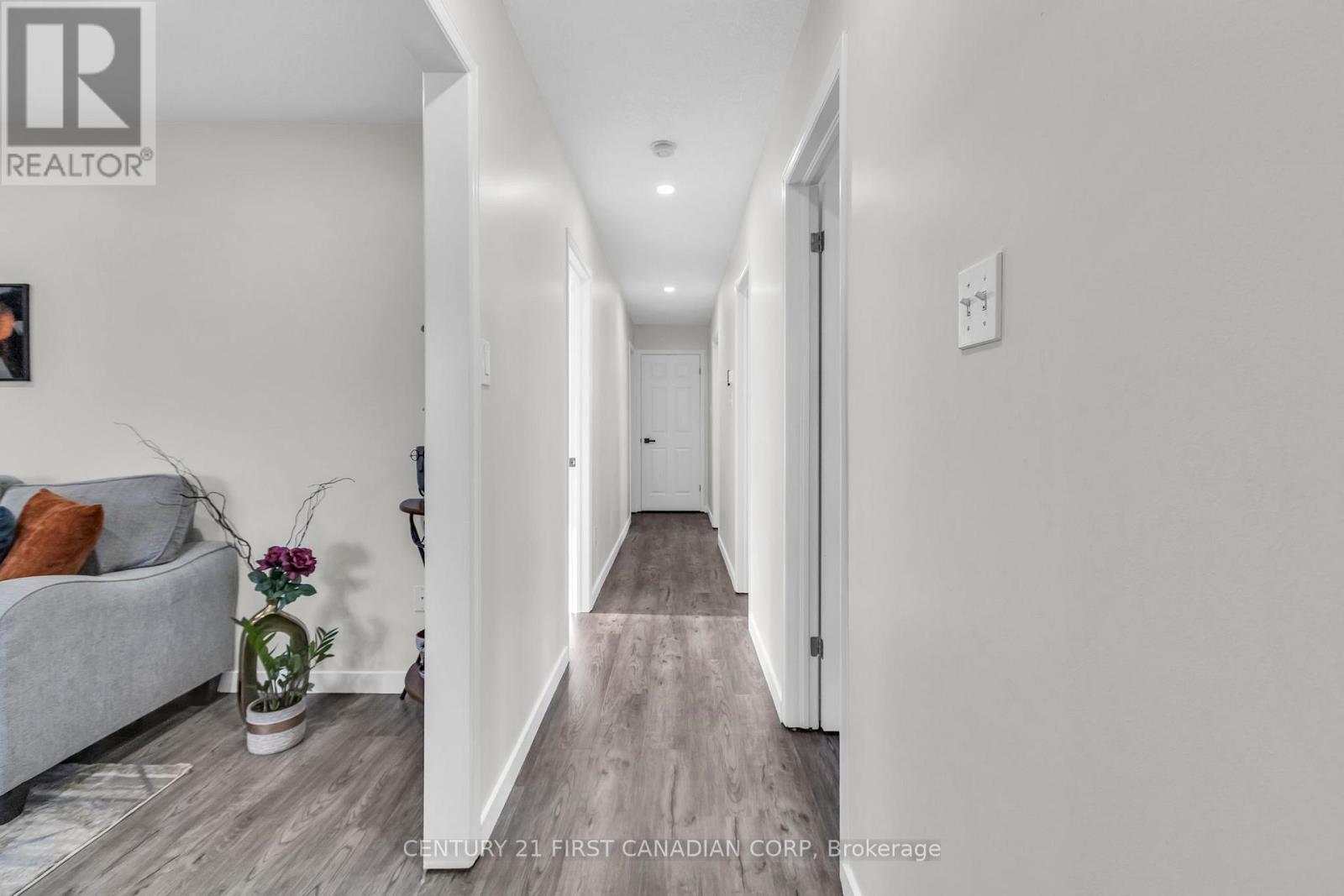 132 Jensen Road, London East, Ontario  N5V 4X6 - Photo 36 - X12944540