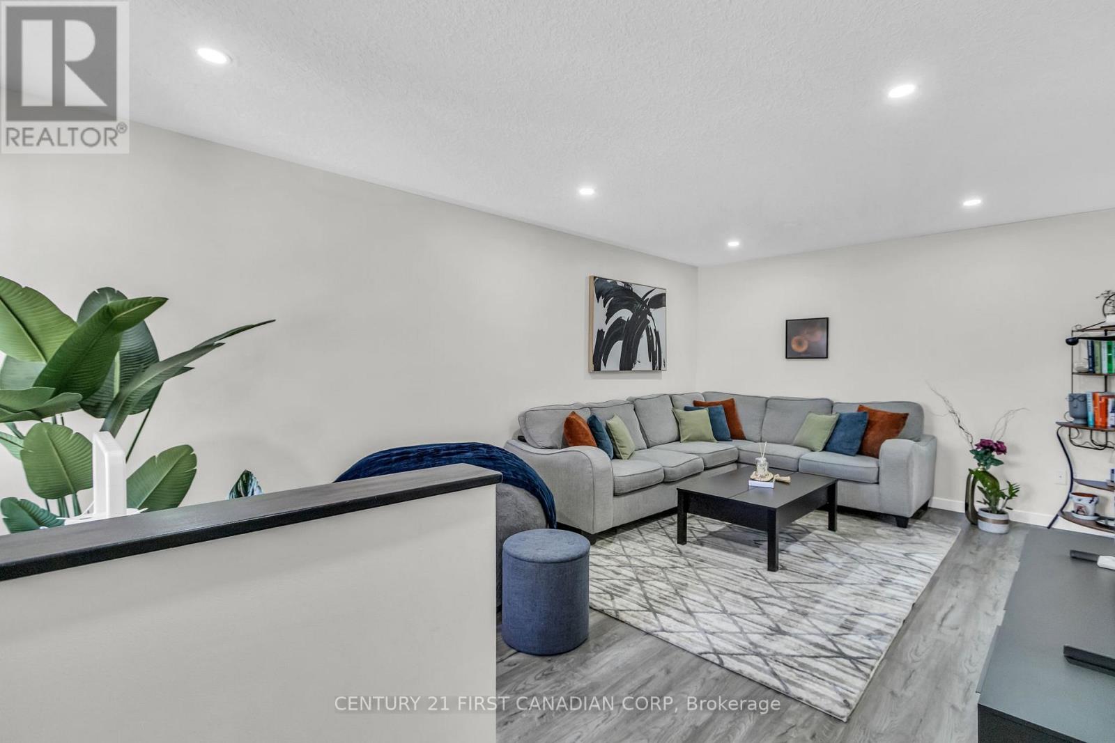 132 Jensen Road, London East, Ontario  N5V 4X6 - Photo 40 - X12944540