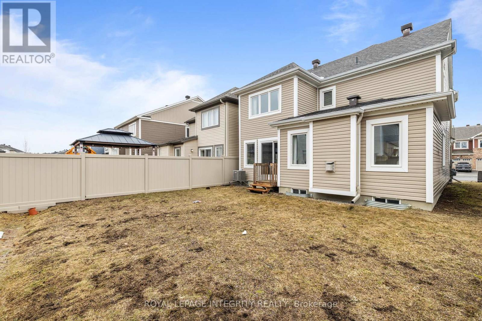 122 Cranesbill Road, Ottawa, Ontario  K2V 0J5 - Photo 35 - X12946128