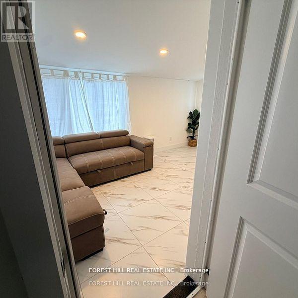 102 Harbard Road, Prince Edward County, Ontario  K0K 1L0 - Photo 19 - X12941526