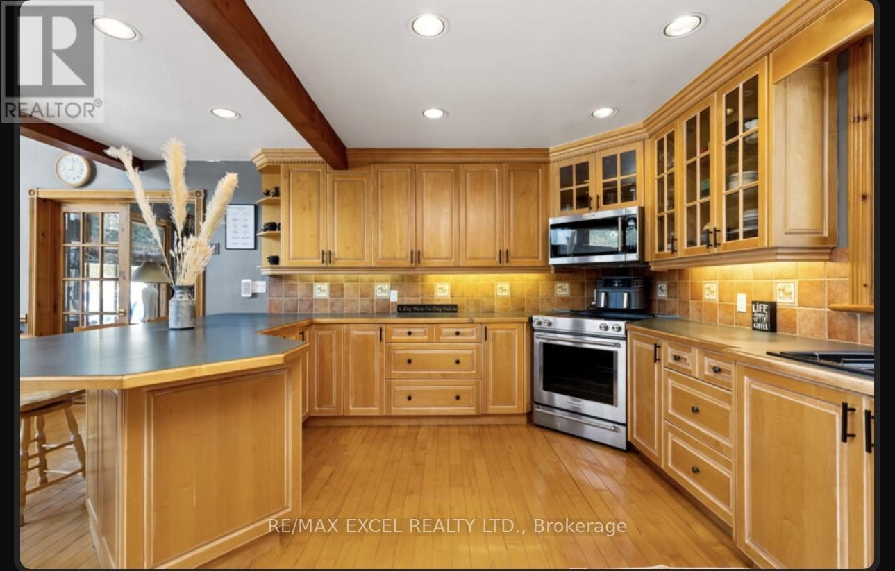 2 - 1205 Joe River Road, Muskoka Lakes, Ontario  P0C 1J0 - Photo 18 - X12946144