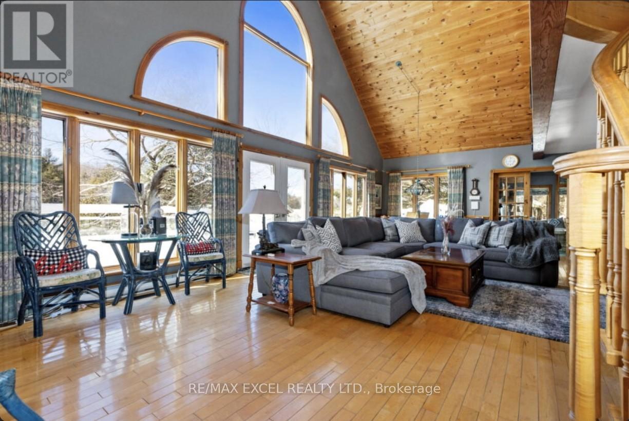 2 - 1205 Joe River Road, Muskoka Lakes, Ontario  P0C 1J0 - Photo 8 - X12946144