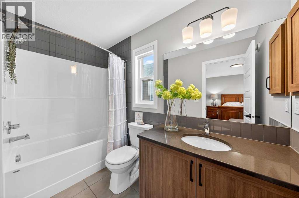 3238 Chinook Winds Drive SW, Airdrie, Alberta  T4B 5S8 - Photo 22 - A2298286