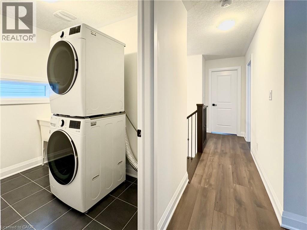 6 Dominique Street, Kitchener, Ontario  N2E 0K4 - Photo 11 - 40806861