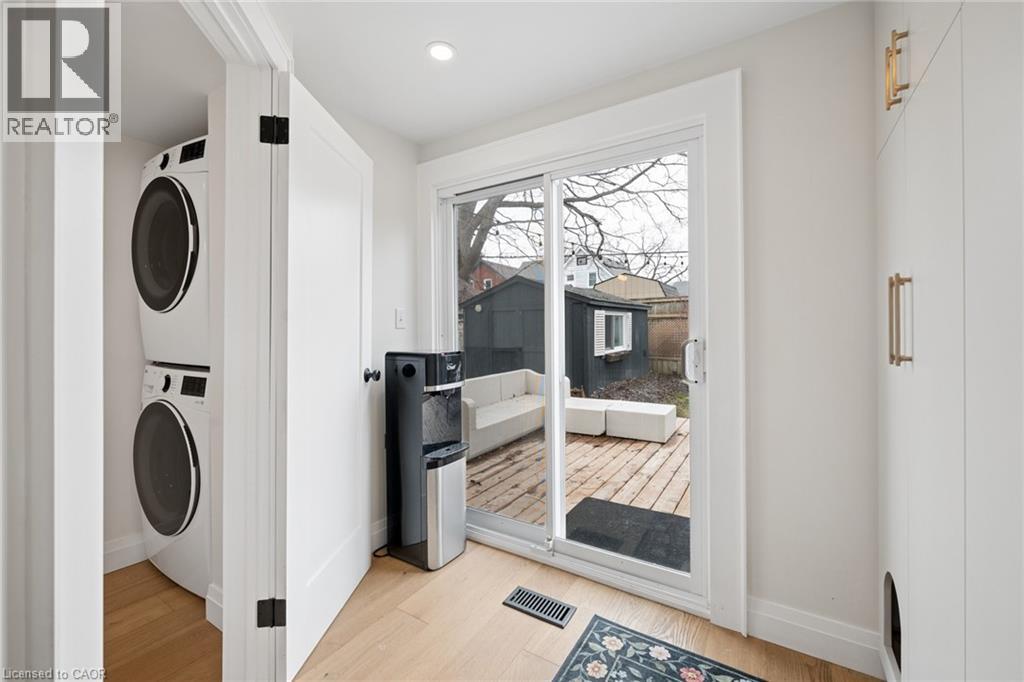 81 Nelson Street, Stratford, Ontario  N5A 2J6 - Photo 15 - 40814138