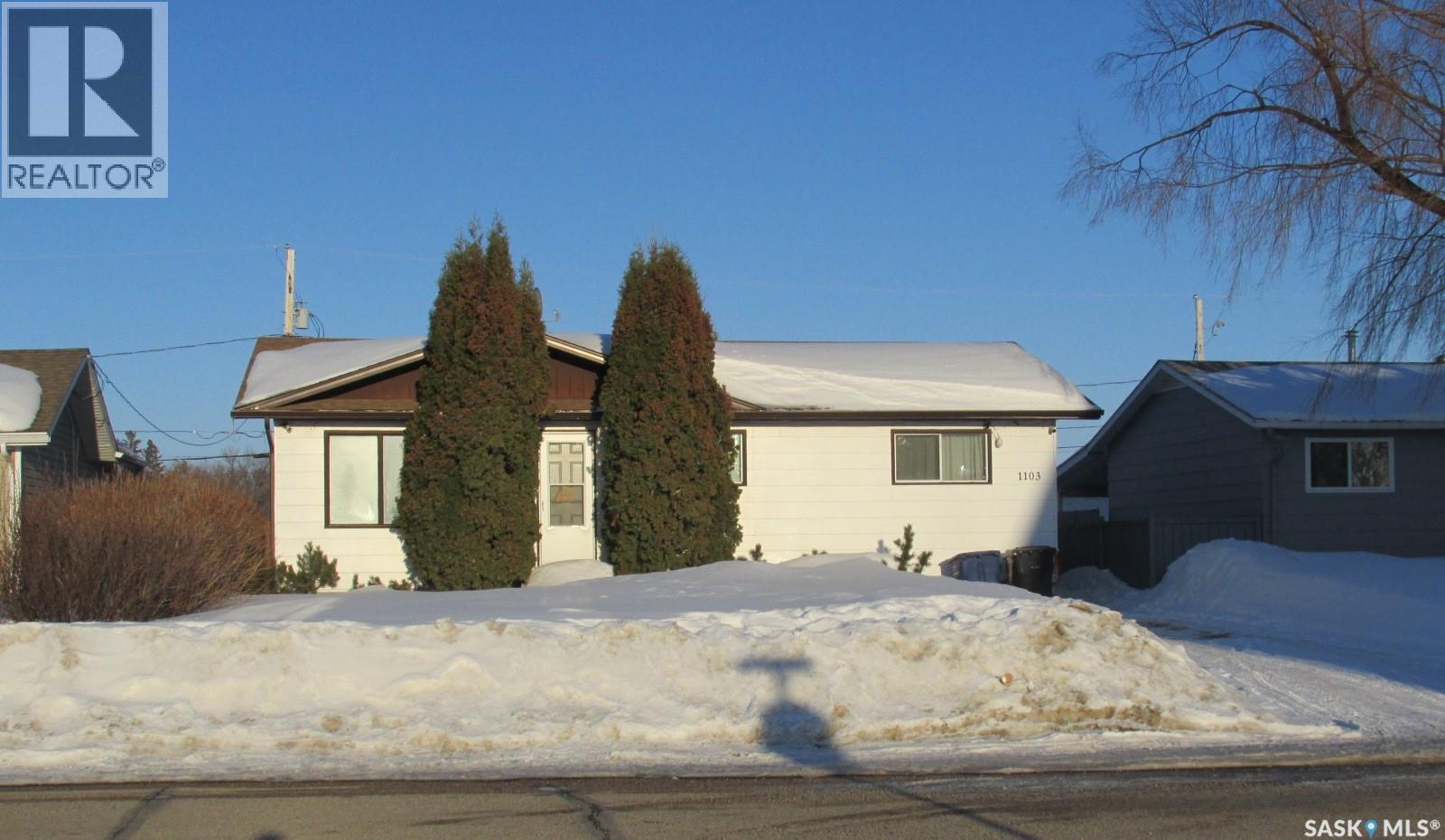 1103 3rd Street W, Nipawin, Saskatchewan  S0E 1E0 - Photo 36 - SK031806